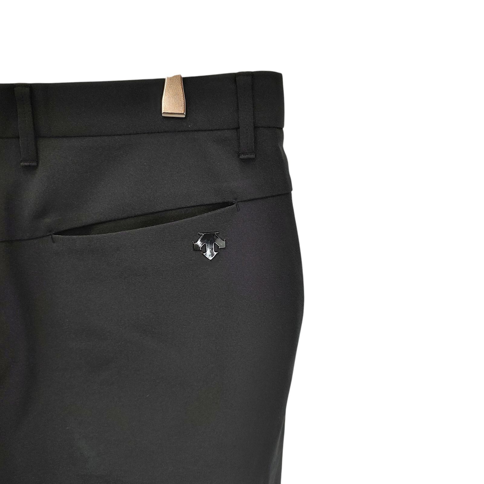 DESCENTE GOLF デサントゴルフ 25SS BASIC SERIES ショートパンツ