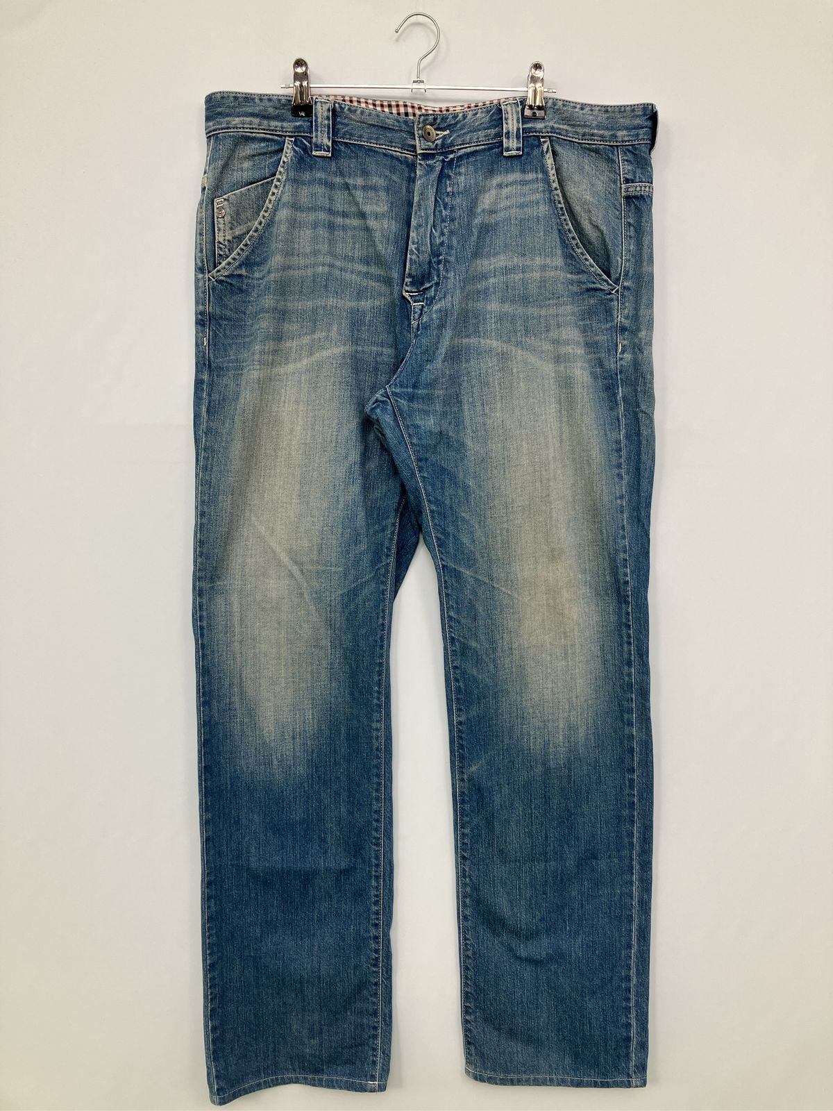 BOSS ボス デニムパンツ UK 35/34 ブルー フルレングス 無地 ワンポイント スタンダード ストレート レギュラー ヴィンテージ メンズ