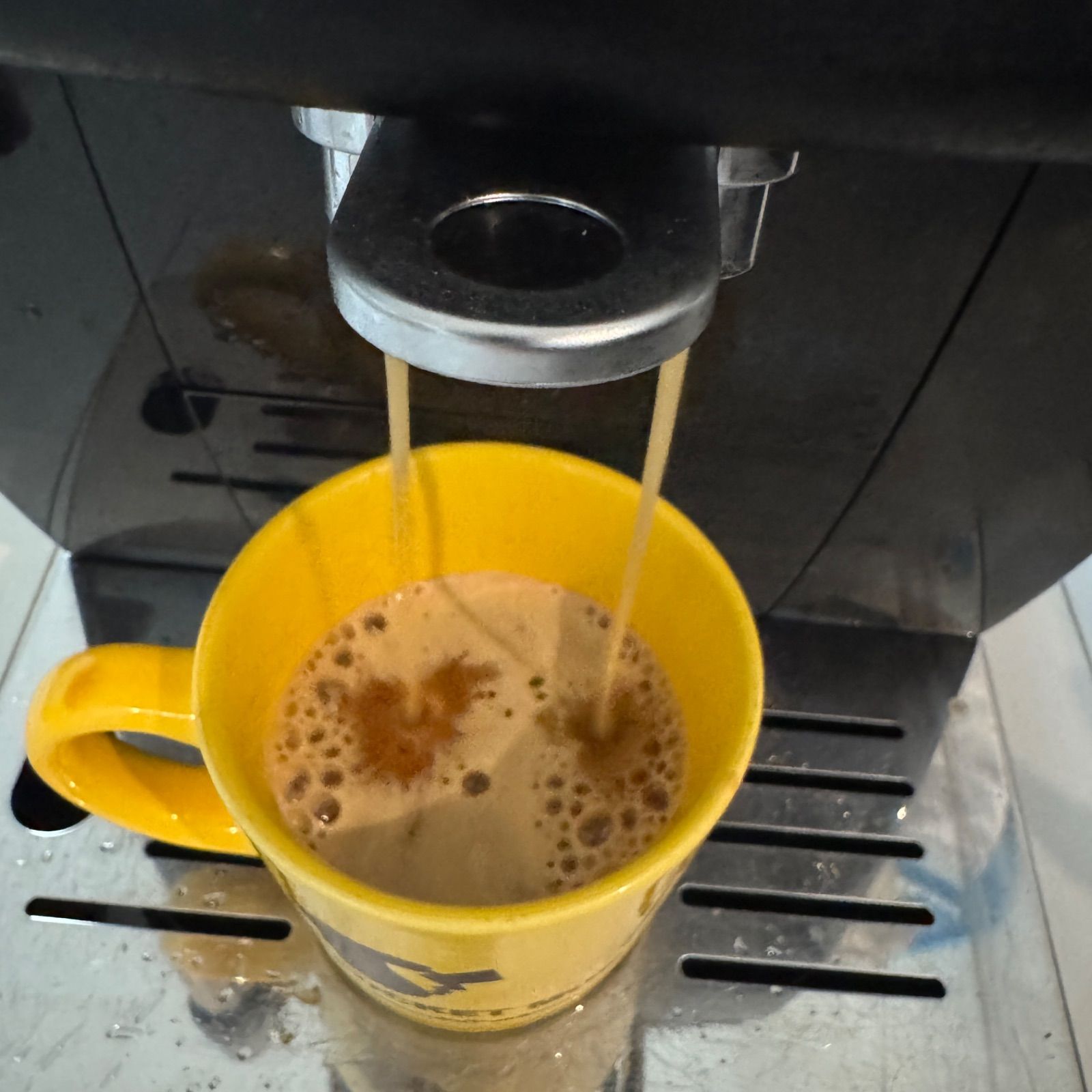 デロンギ DeLonghi マグニフィカS ECAM23120BN 全自動コーヒーメーカー