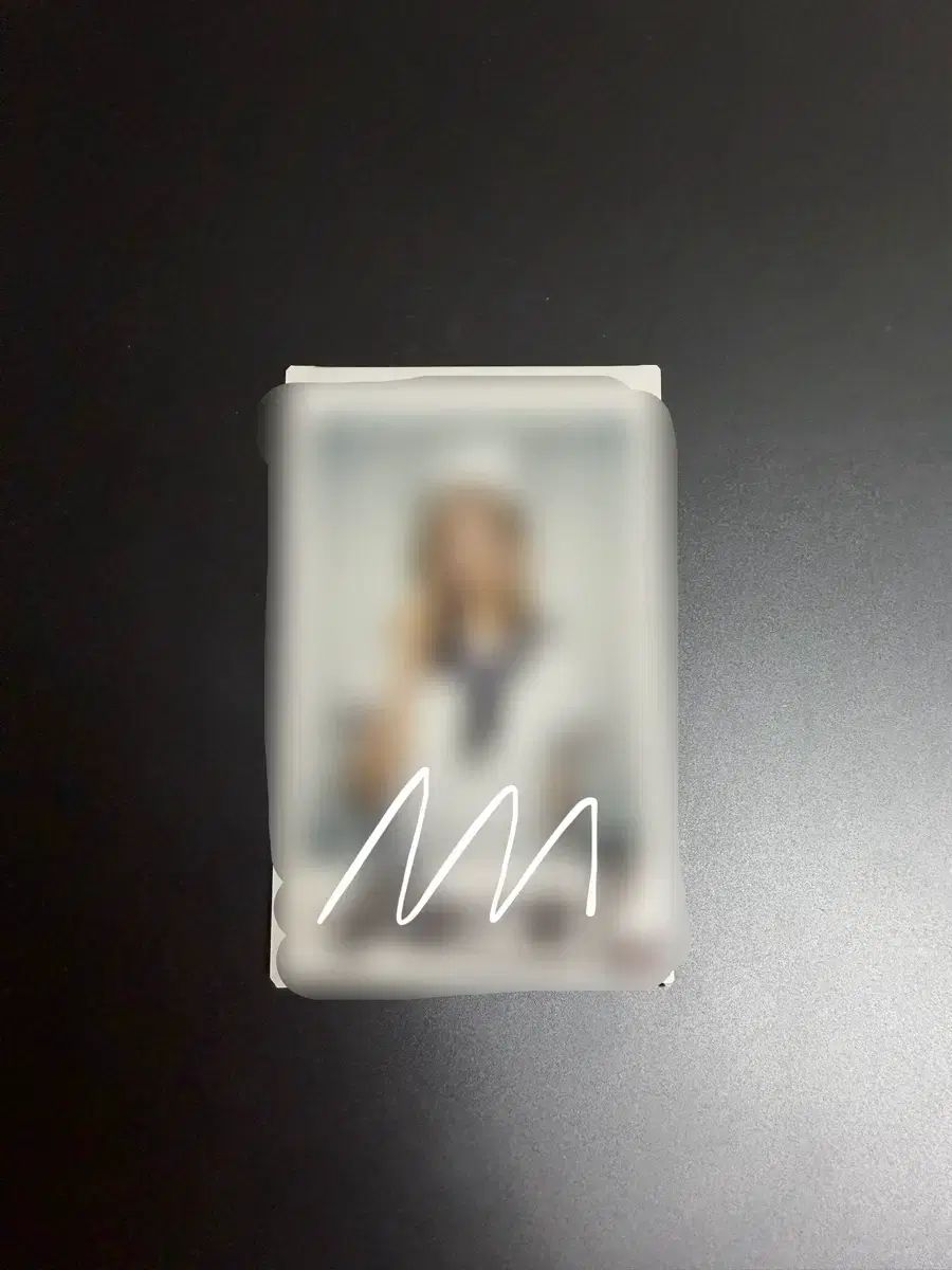 260626 If アイ ラヒ マリンルック サイン入りポラロイド サイン タートルネック Ping hair ifeye