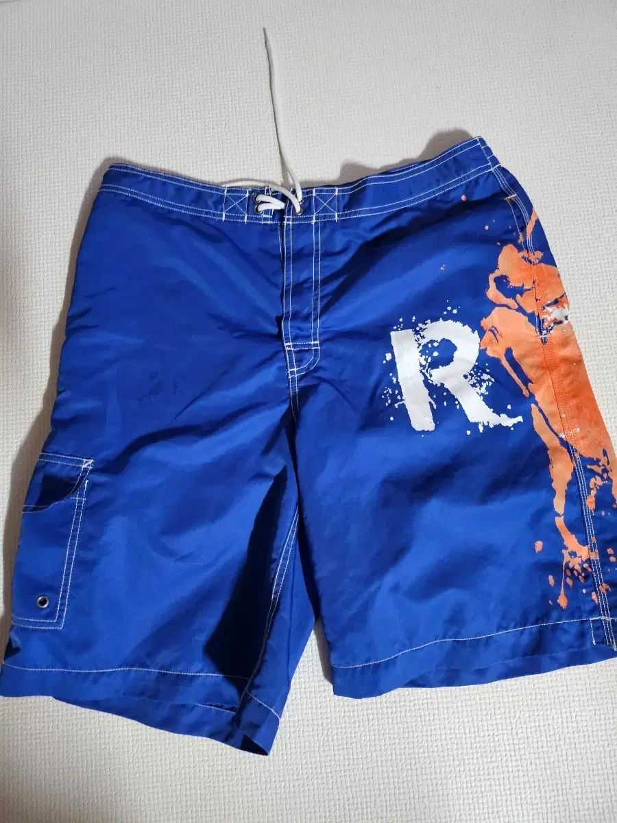 ポロ ハーフパンツ 出品