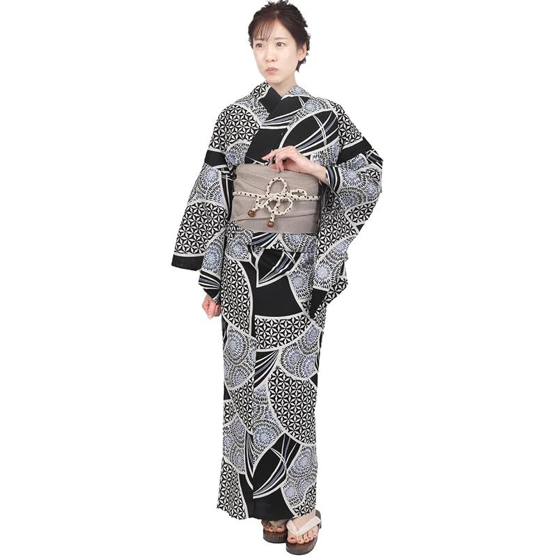 【新品】 [Fuuka] 風香 浴衣 2点 セット レディース フリーサイズ 丸菊七宝 黒 (兵児帯/日本製/サンドベージュ)X4006BB235