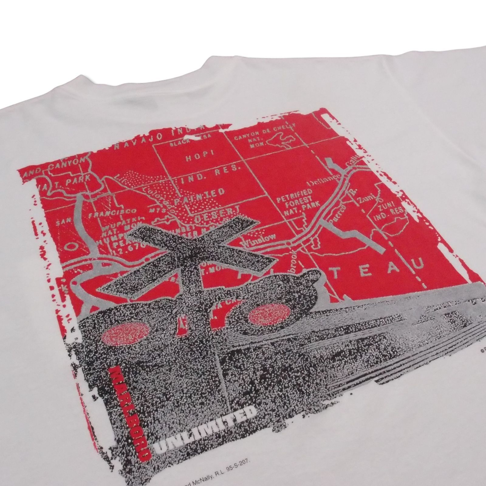 【極美品】90s USA製 マルボロ Tシャツ XL マップ コンパス AMERICAN BORN Marlboro Unlimited ヴィンテージ シングルステッチ 企業T タバコ 白 0212