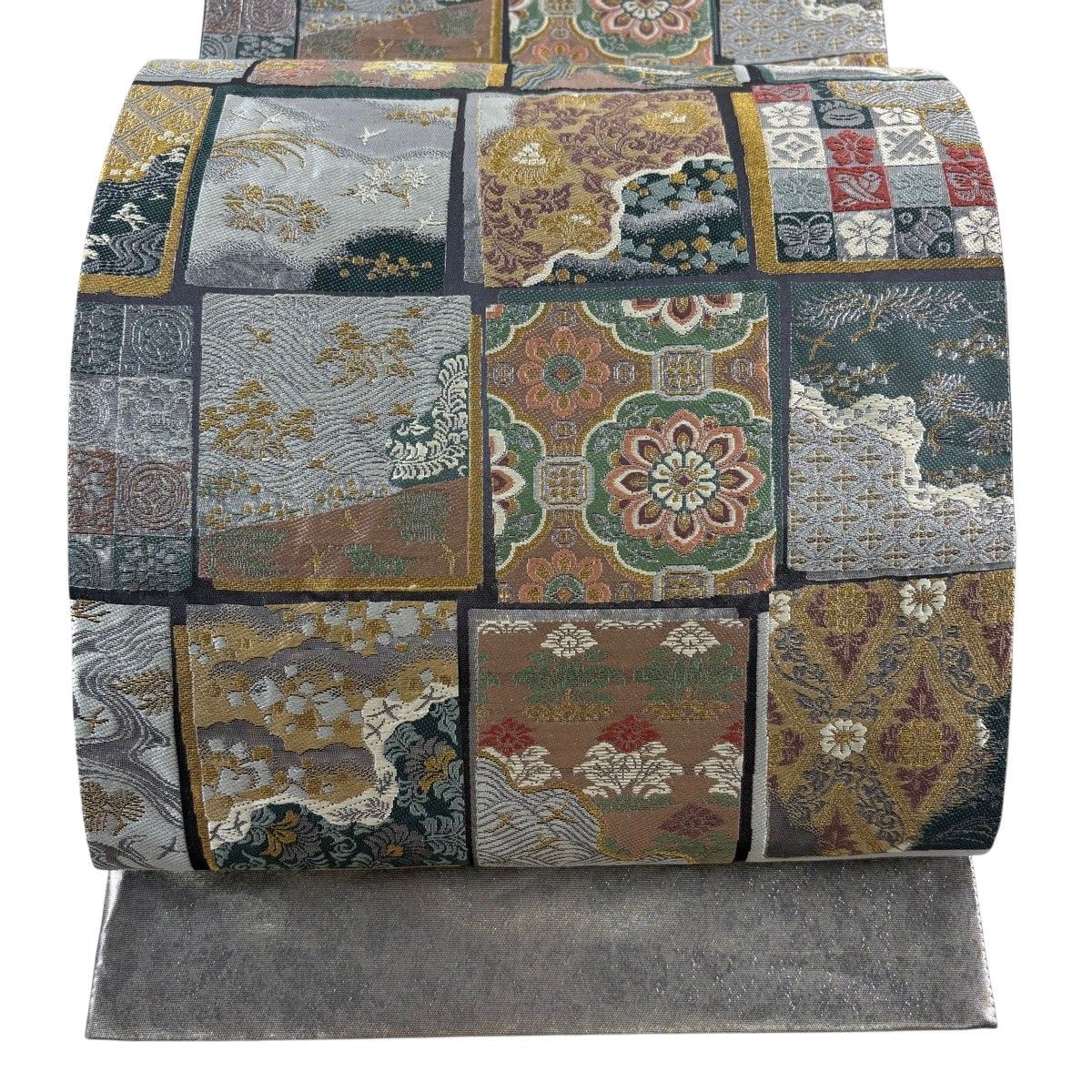 【美品】 袋帯 秀品 関西仕立て 色紙 花唐草 箔 金銀糸 銀色 六通 正絹 【中古】