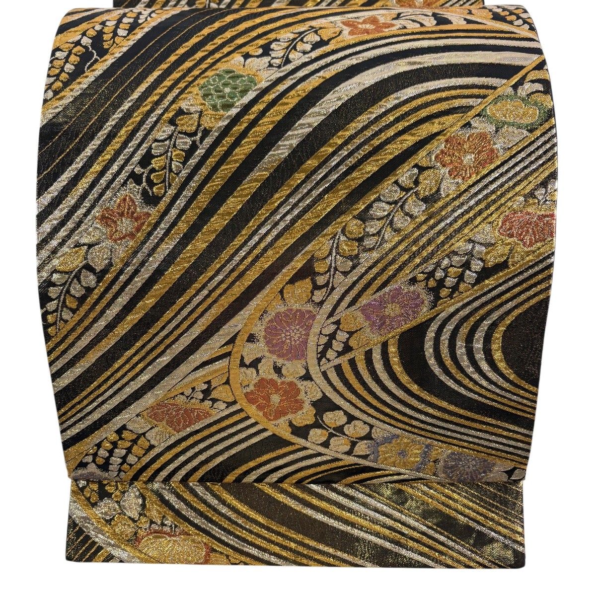 【美品】 袋帯 秀品 草花 流水 箔 黒 六通 正絹 【中古】