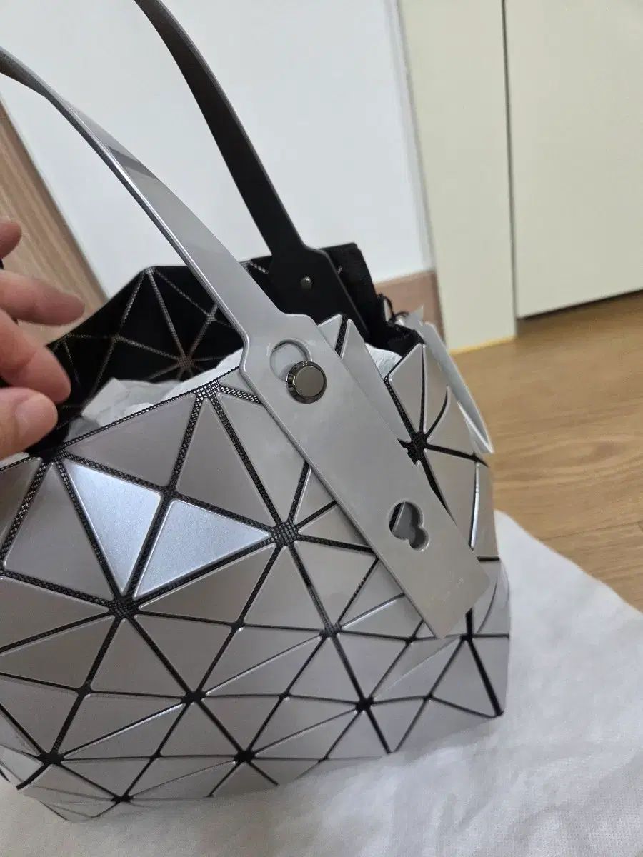 BAO BAO ISSEY MIYAKE バオバオイッセイミヤケ 2026 カラット CARAT M