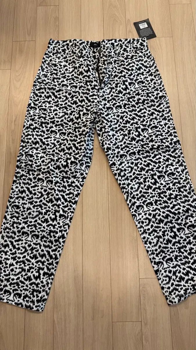 Obey フェイス カーペンター 30 hardwork 新品 (レア)