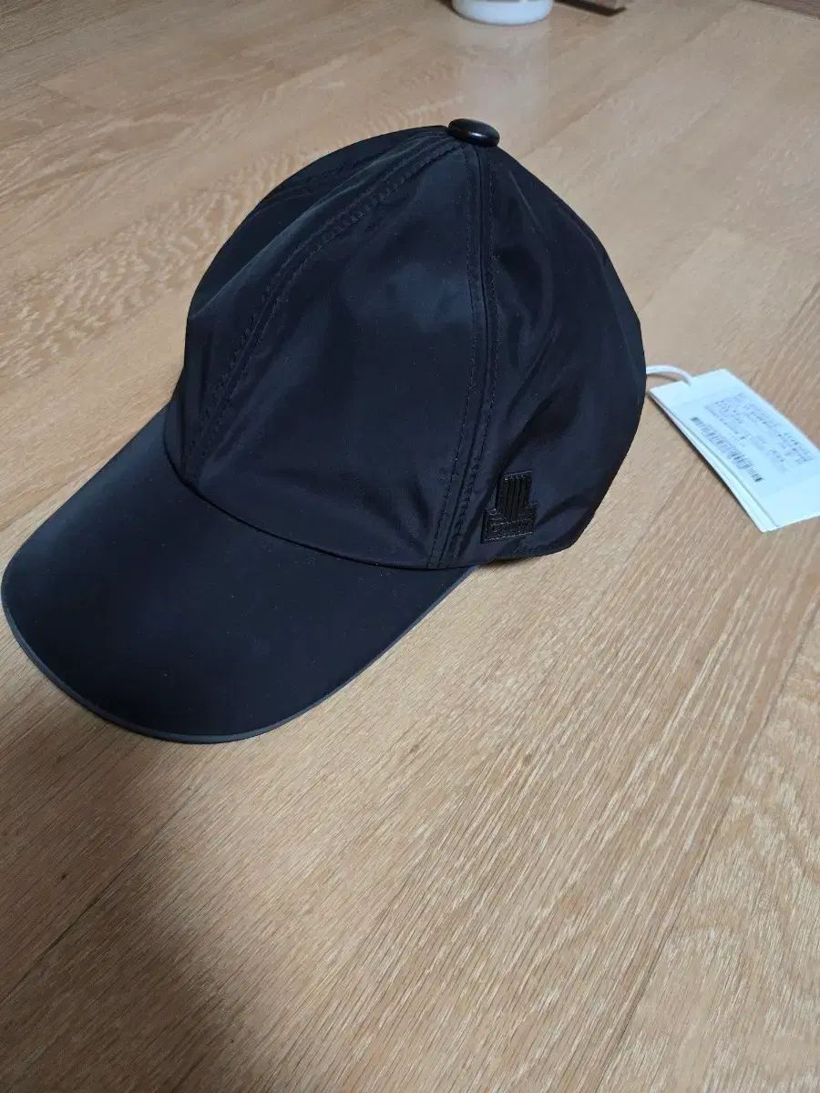 新品 LANVIN ブラン ゴルフウェア ボールキャップ