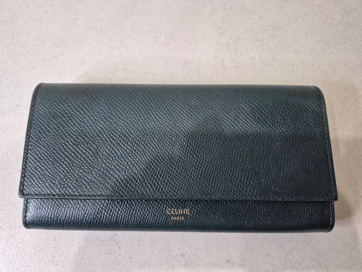 Celine セリーヌ 正規品 長財布 出品