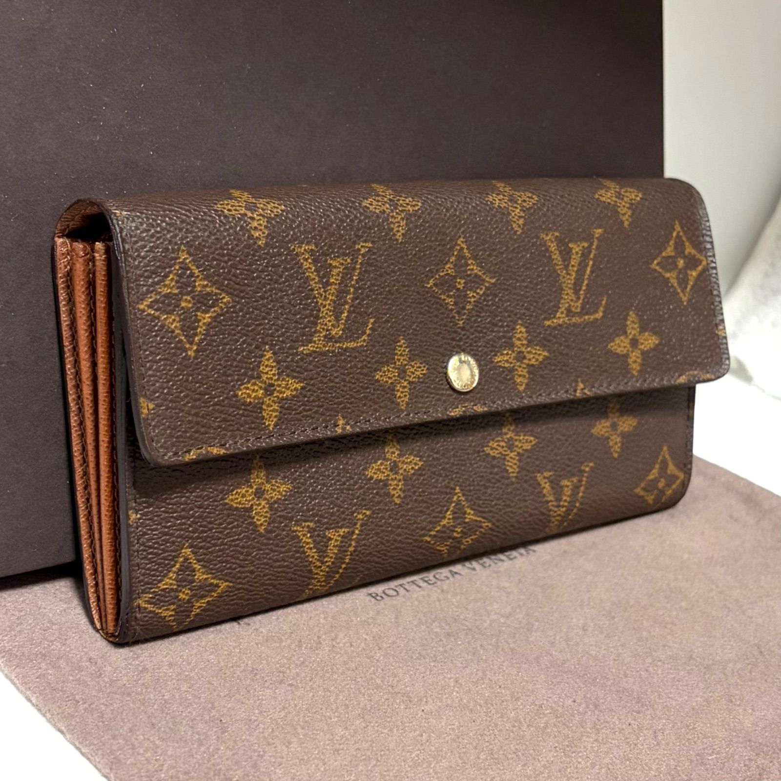 f75 ポルトフォイユ サラ　旧型　Louis Vuitton ルイ ヴィトン 　2つ 折り　二つ折り　フラップ ボタン 式　長 財布　ウォレット　モノグラム