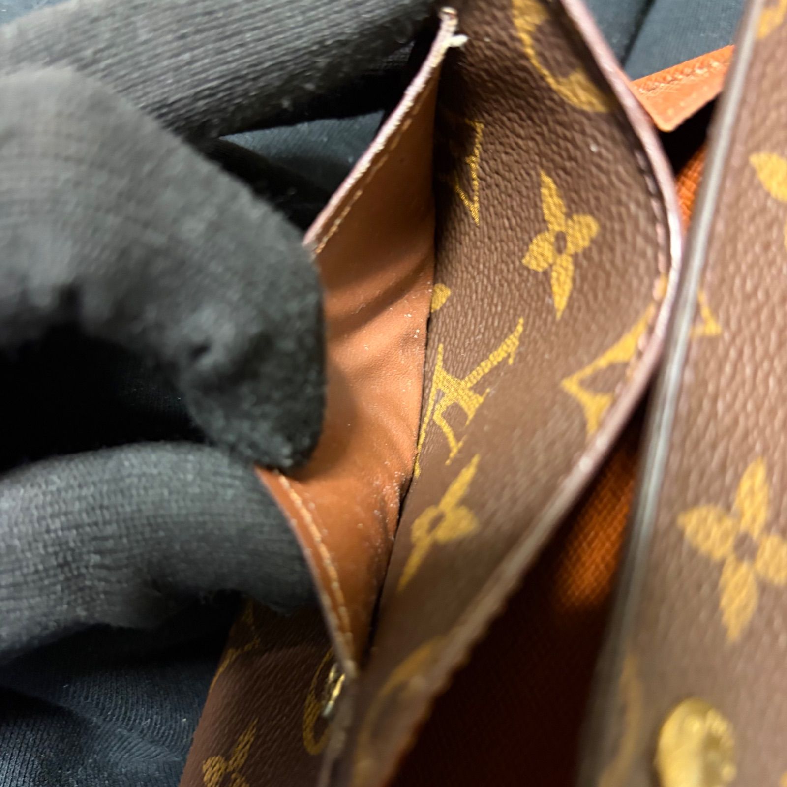 f74 ポルトモネ クレディ ポルトフォイユ サラ 旧型 Louis Vuitton