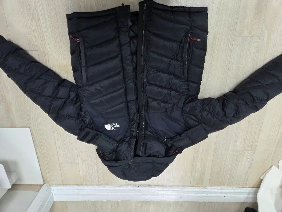 THE NORTH FACE ザノースフェイス 850フィル エベレスト ダウン サイズ90 (実際サイズ100)