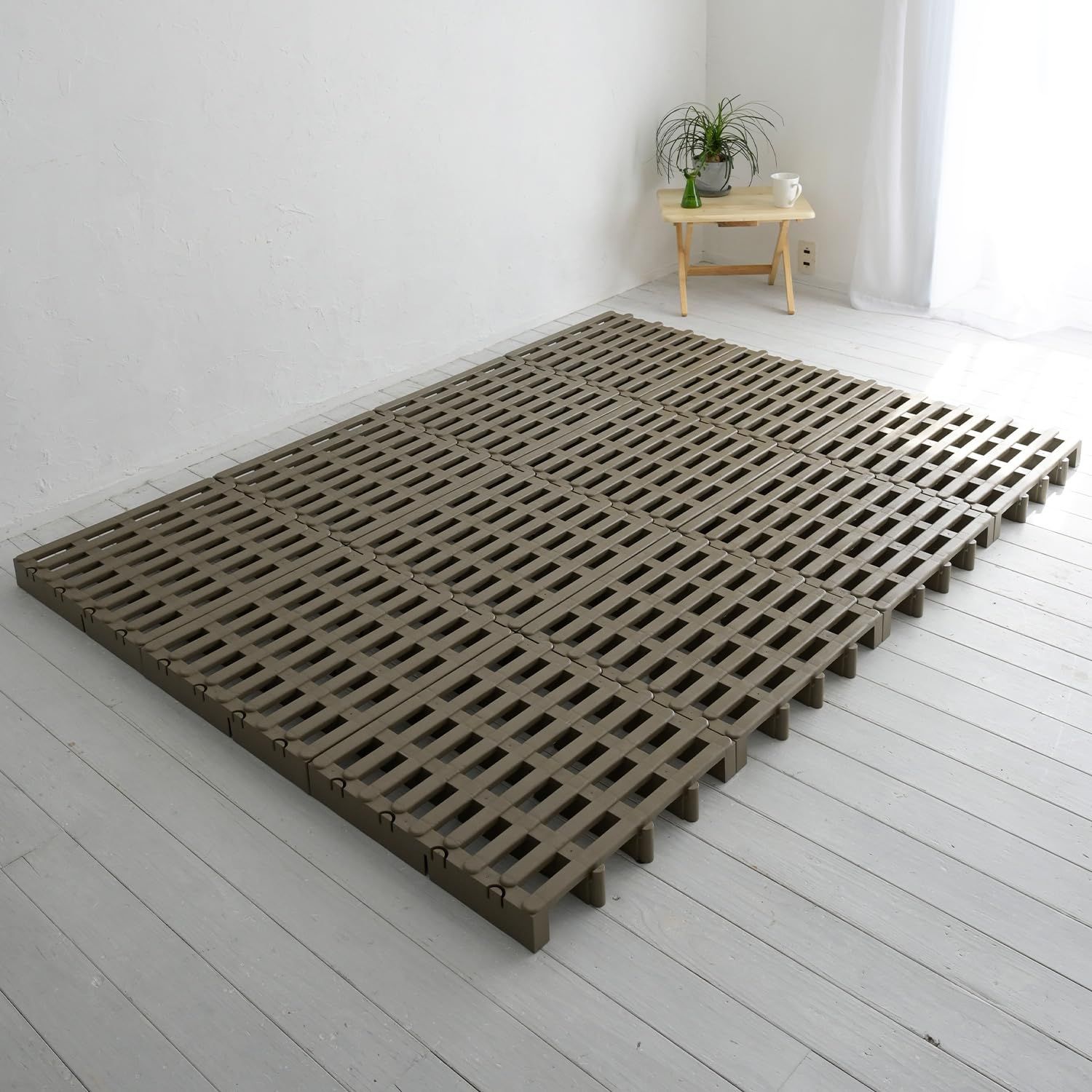 Belca 日本製 すのこベット ジョイントふとんすのこ 12枚入り 幅51.7×奥行51.6×高さ7.1cm エコブラウン 耐荷重 120kg ダブルサイズ 湿気防止 組み合わせ自由 JS-BR12e c1824455