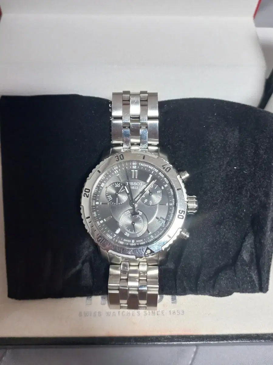 (ほぼ新品) TISSOT ティソ クロノ 腕時計 シルバー