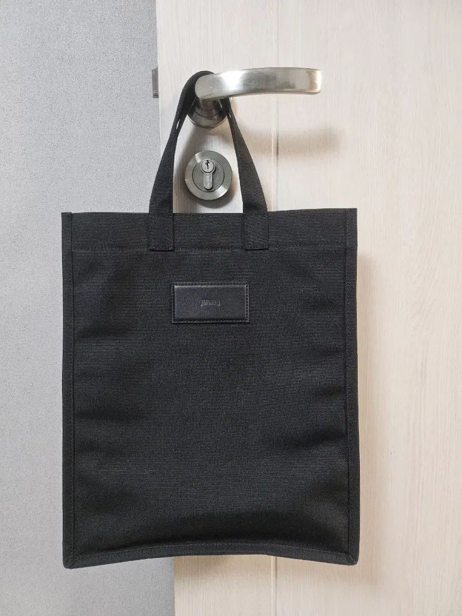 新品 正規品 Juun.J ジュンジェイ トゥー品 クロスバッグ (配送 無料)