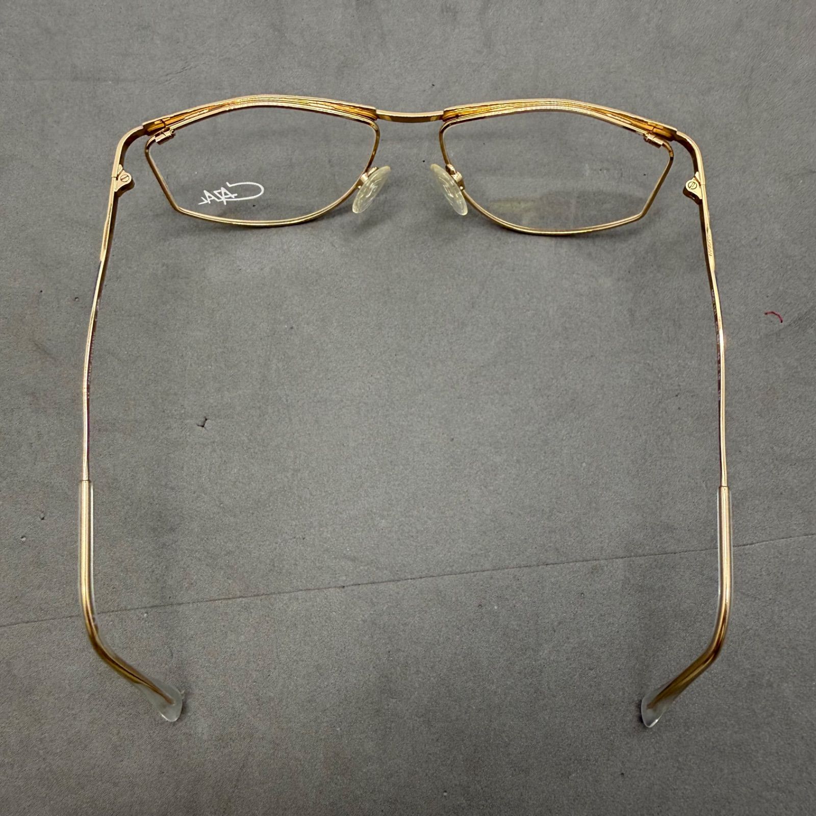 CAZAL 90s GERMANY VTG blue × gold eyegear MOD.121 カザール ドイツ製 青金フレーム メガネ サングラス デモレンズ オールド ヴィンテージ 希少 レア CAZAL 90s GERMANY VTG blue × gold eyegear MOD.121 カザール ドイツ製 青金フレーム メガネ サングラス デモレンズ オールド ヴィンテージ 希少 レア