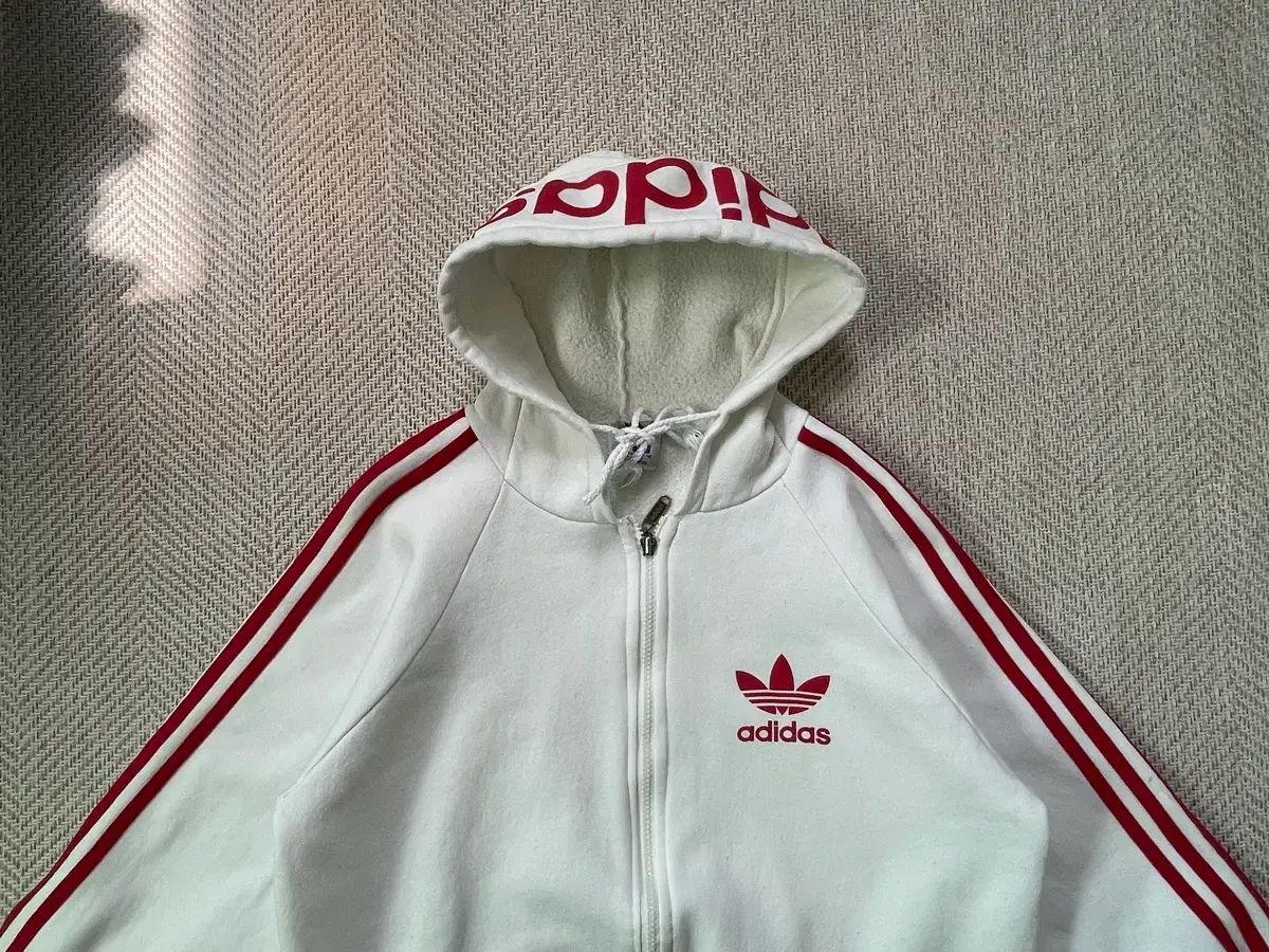 ヴィンテージ adidas アディダス ライセンス トレフォイル フードジップアップ ヴィンテージ adidas アディダス ライセンス トレフォイル フードジップアップ