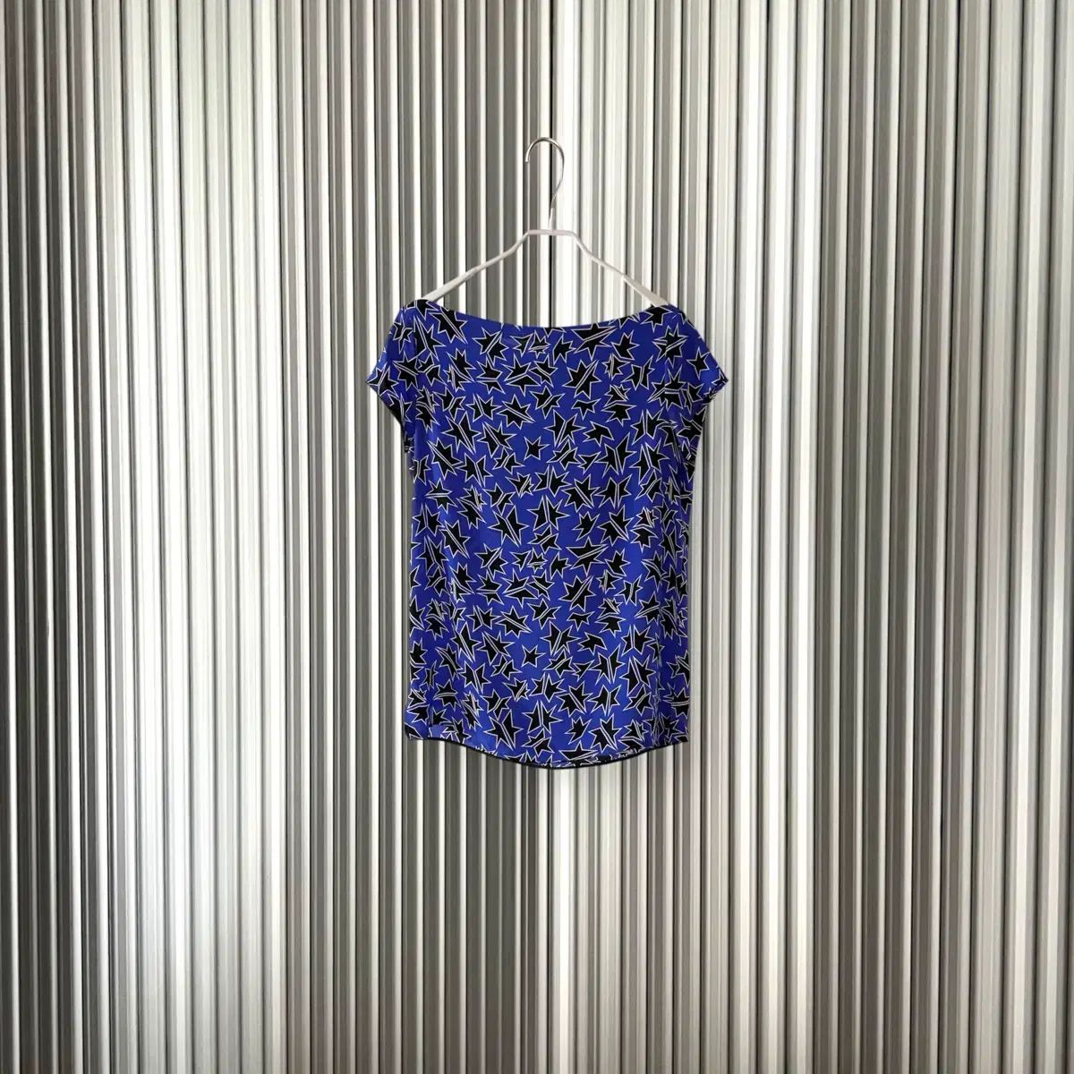 miumiu シルクブラウス