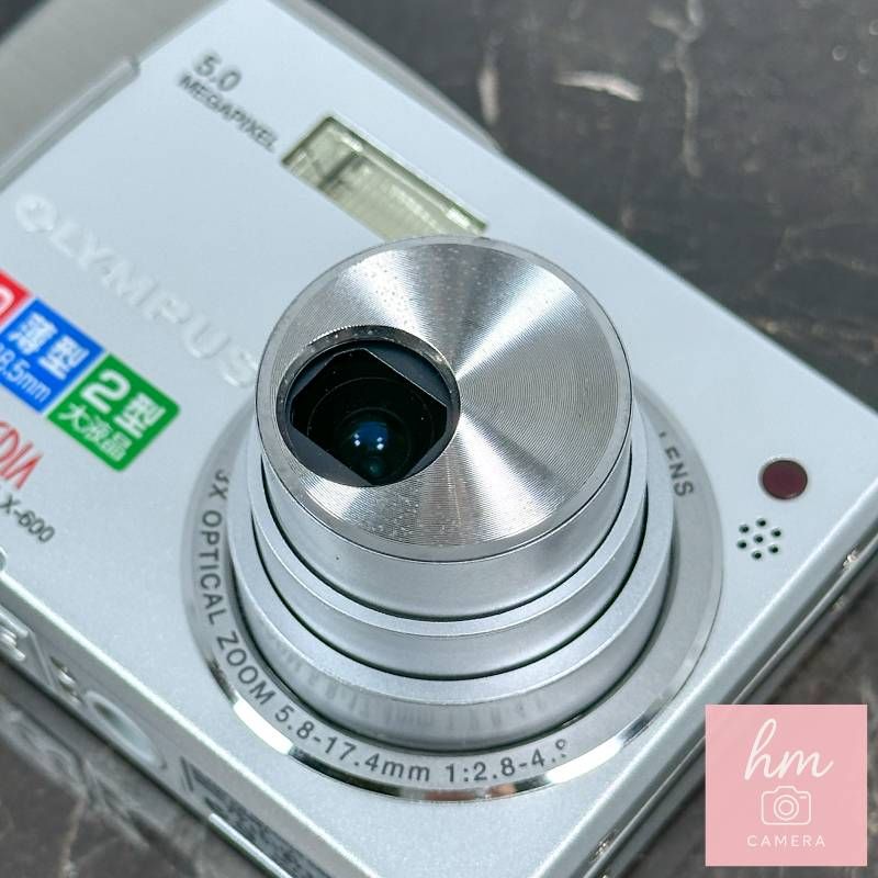 OLYMPUS CAMEDIA X-600 シルバー 1010万画素 光学3倍ズーム CCD
