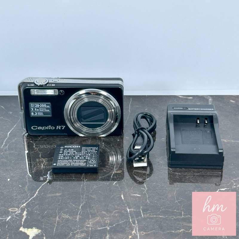 RICOH Caplio R7 ブラック 815万画素 光学7.1倍ズーム 広角28mm マクロ RICOH Caplio R7 ブラック 815万画素 光学7.1倍ズーム 広角28mm マクロ
