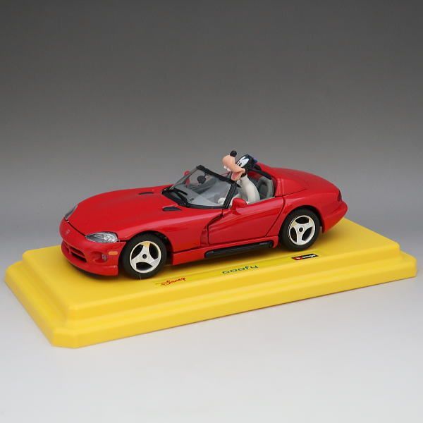 ディズニー　グーフィー　ダッジ・バイパーRT/10　1/24スケール　Burago社（イタリア） 生産終了品　黄色台付　ダイキャスト　箱あり　GF00819