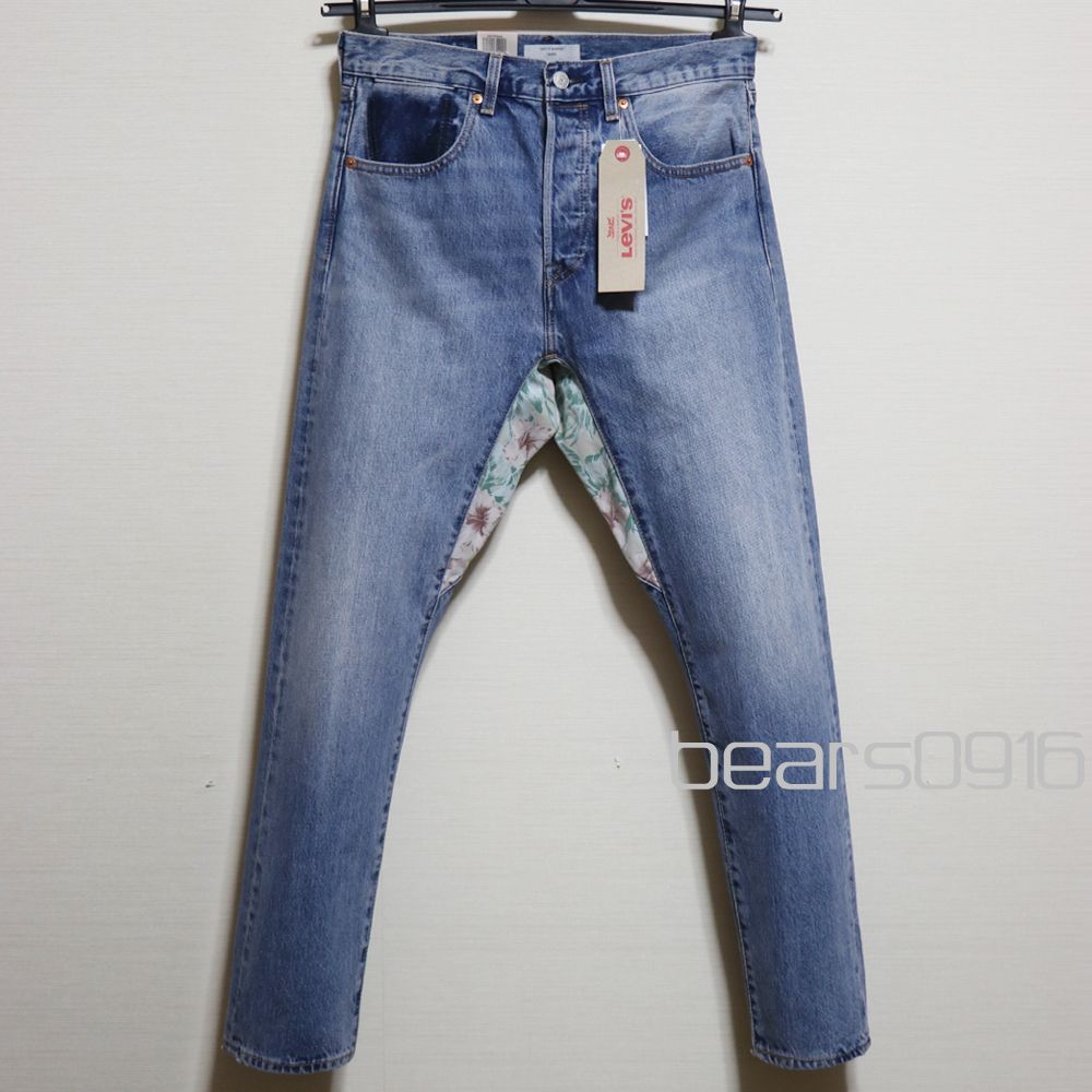 【新品タグ付き】リーバイス オルタード ガセットテーパー メンズ W31 L30 ブルー デニム Levi's 花柄ガセット ボタンフライ クロップドジーンズ アメリカ購入