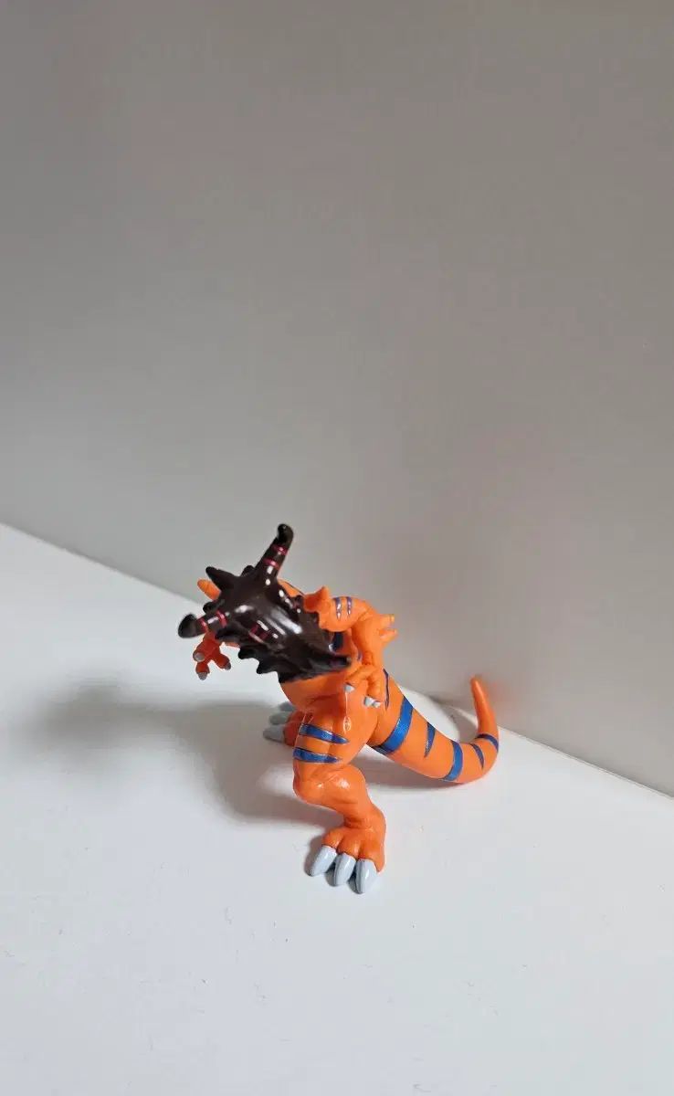 デジタルモンスターセイバーズ ジオグレイモン フィギュア 出品