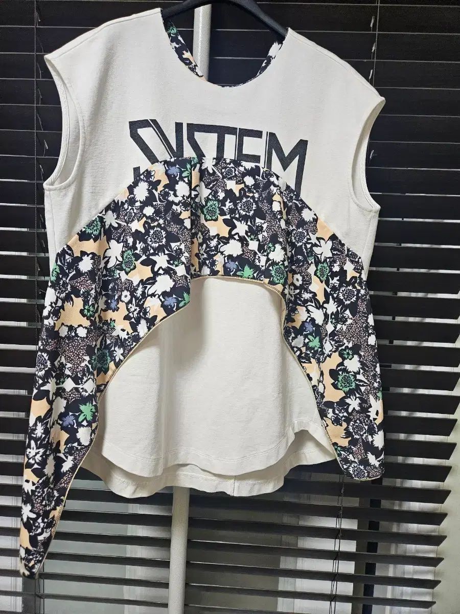 SYSTEM ロゴ 花柄 バイカラー ノースリーブ Tシャツ