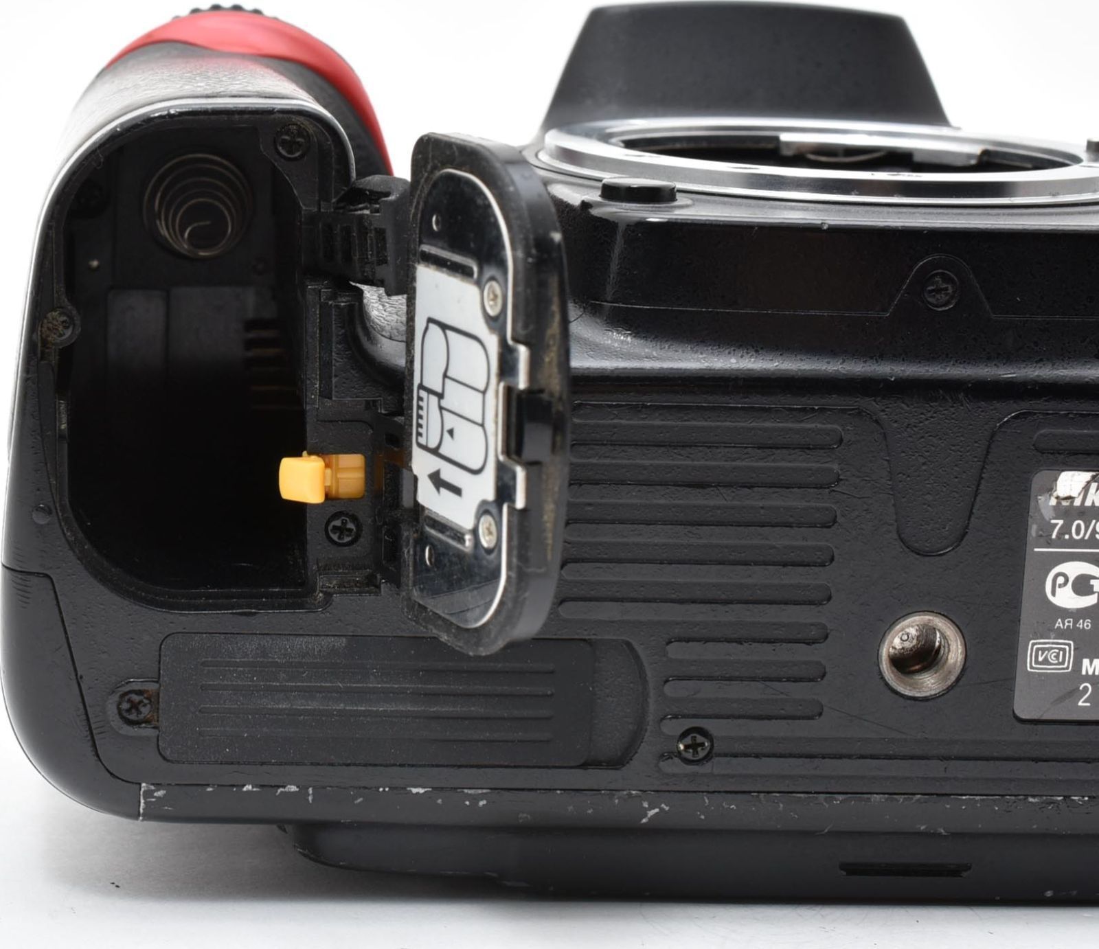 E06[7677]9 ニコン Nikon D7000 ボディ 【ショット数 389，772回