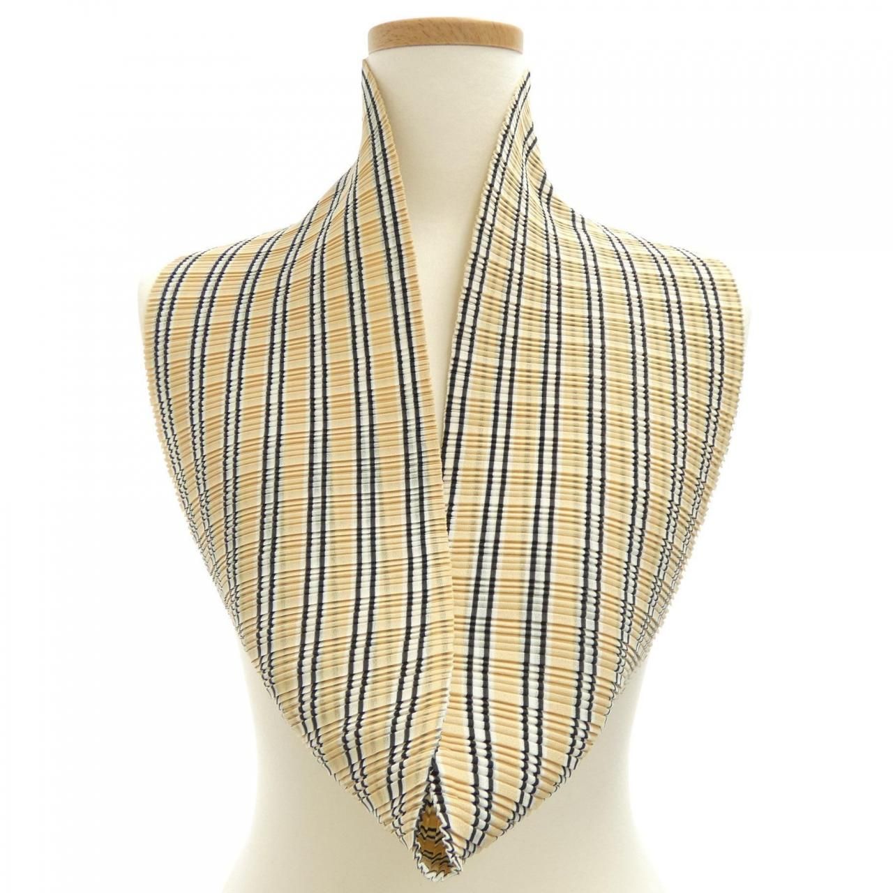 プリーツプリーズ PLEATS PLEASE PP82-AD391 MUFFLER