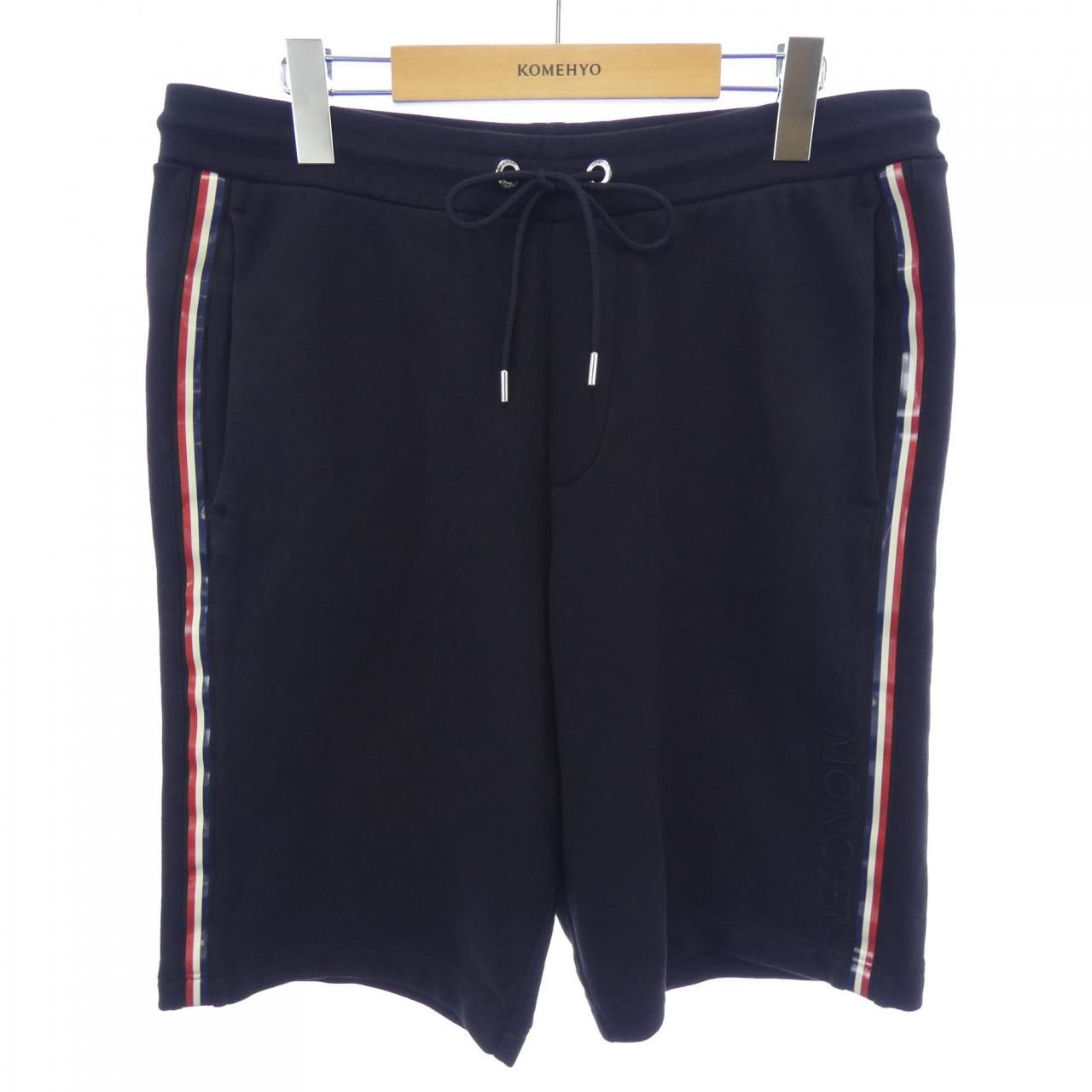 モンクレール MONCLER 10918H74010 ショートパンツ