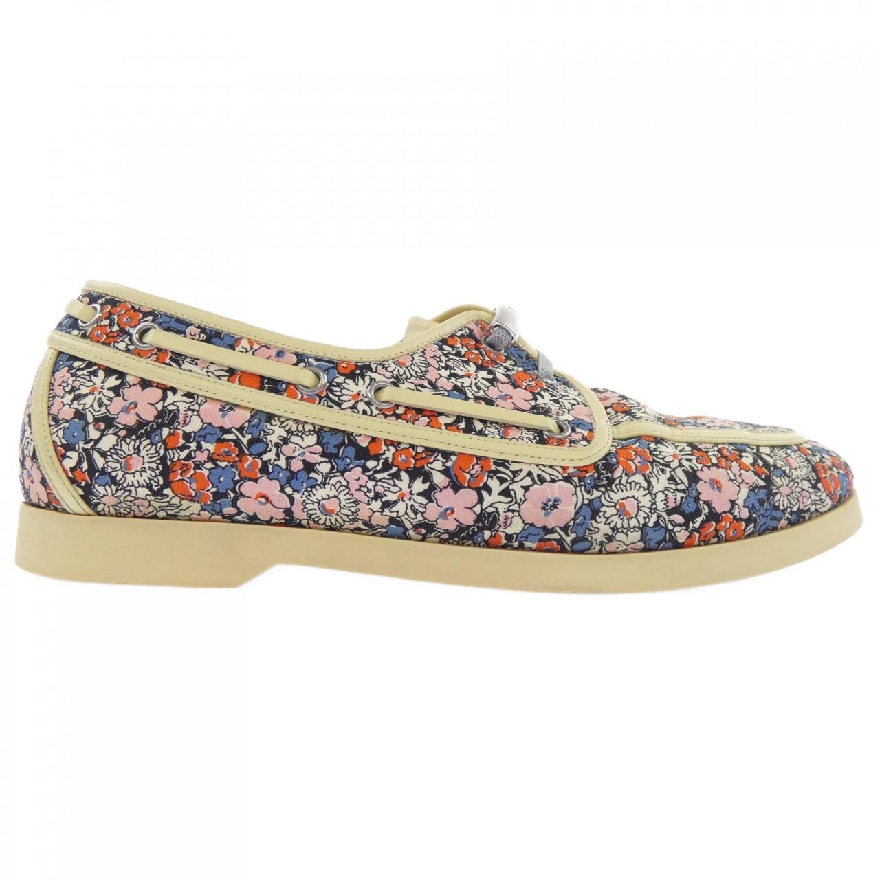 グッチ GUCCI 547641 スニーカー 24,864円