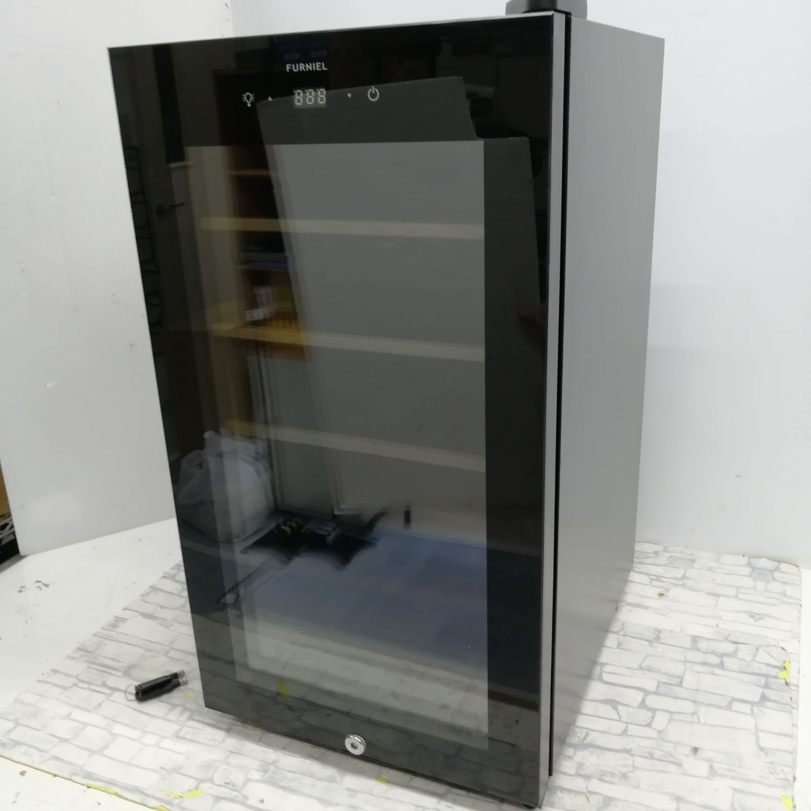 【動作品】さくら製作所 FURNIEL ワインセラー SAB-50G-PB M2425-hmxhy
