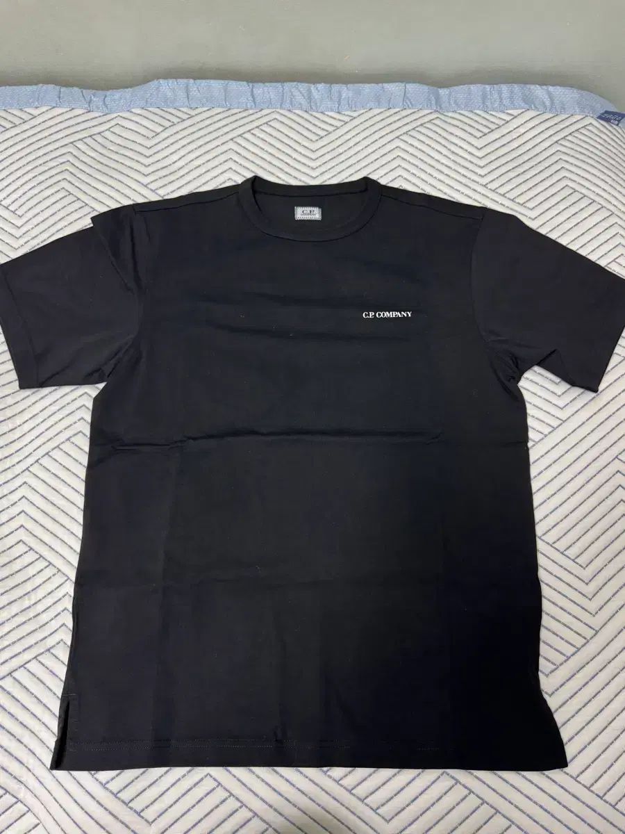 C.P. COMPANY シーピーカンパニー 半袖 Tシャツ ブラック (M)