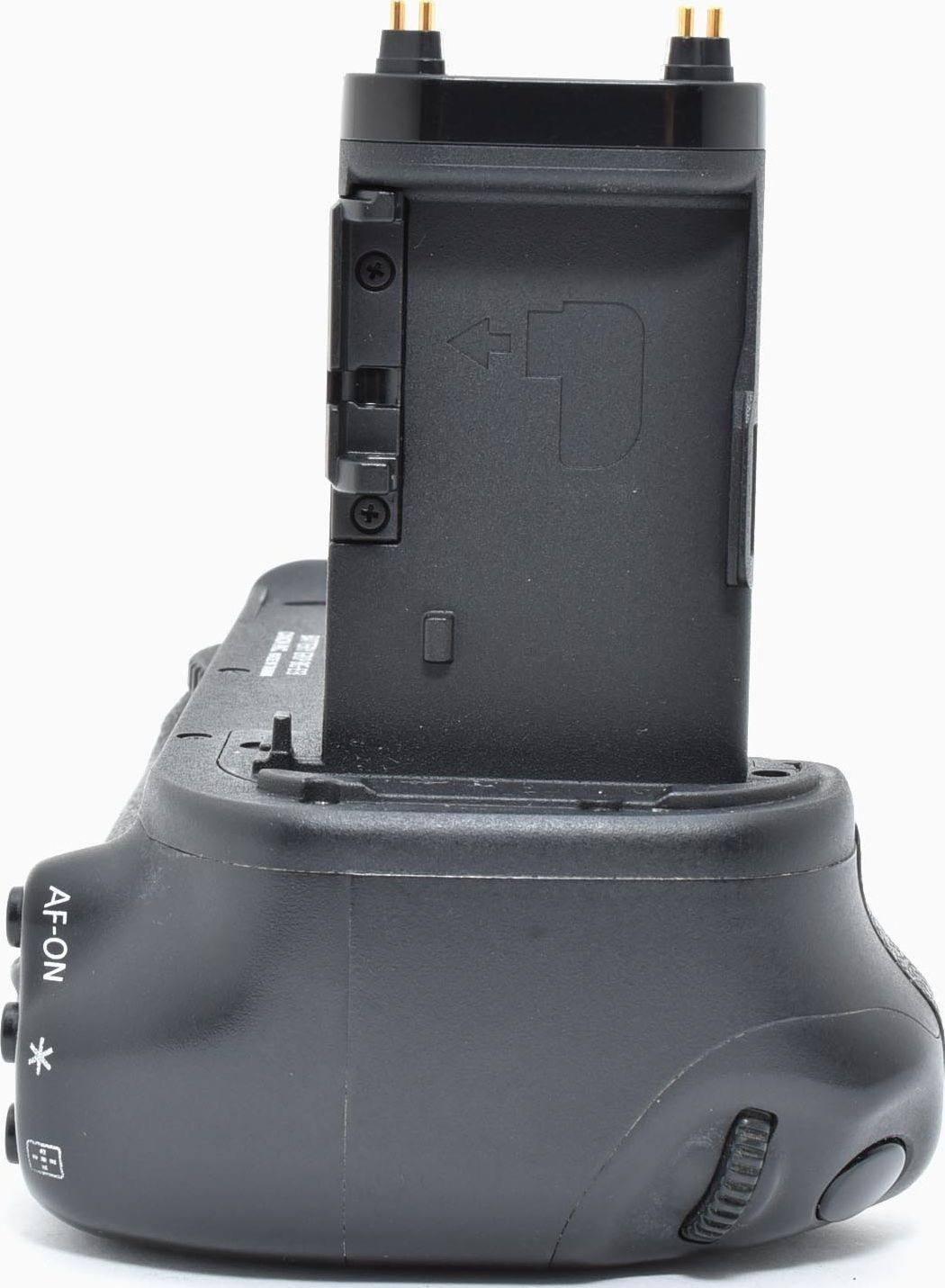C13[7475B]☆美品☆ キヤノン Canon BATTERY GRIP BG-E13 【 EOS 6D 用