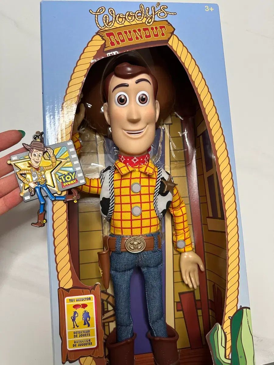 トイストーリー ウッディ トーキング アクション フィギュア ディズニーランド
