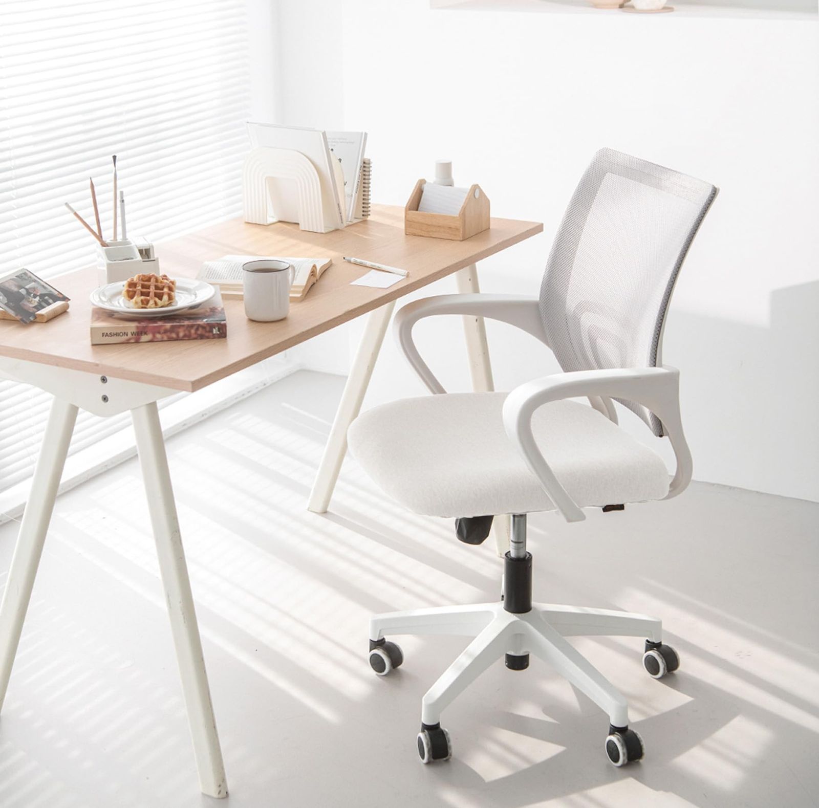 蒸れ防止 NEOCHAIR オフィスチェア デスクチェア メッシュ 通気性 コンパクト 座面高さ40cm 腰サポートバー ロッキング 学習用 テレワーク CPSｍａ