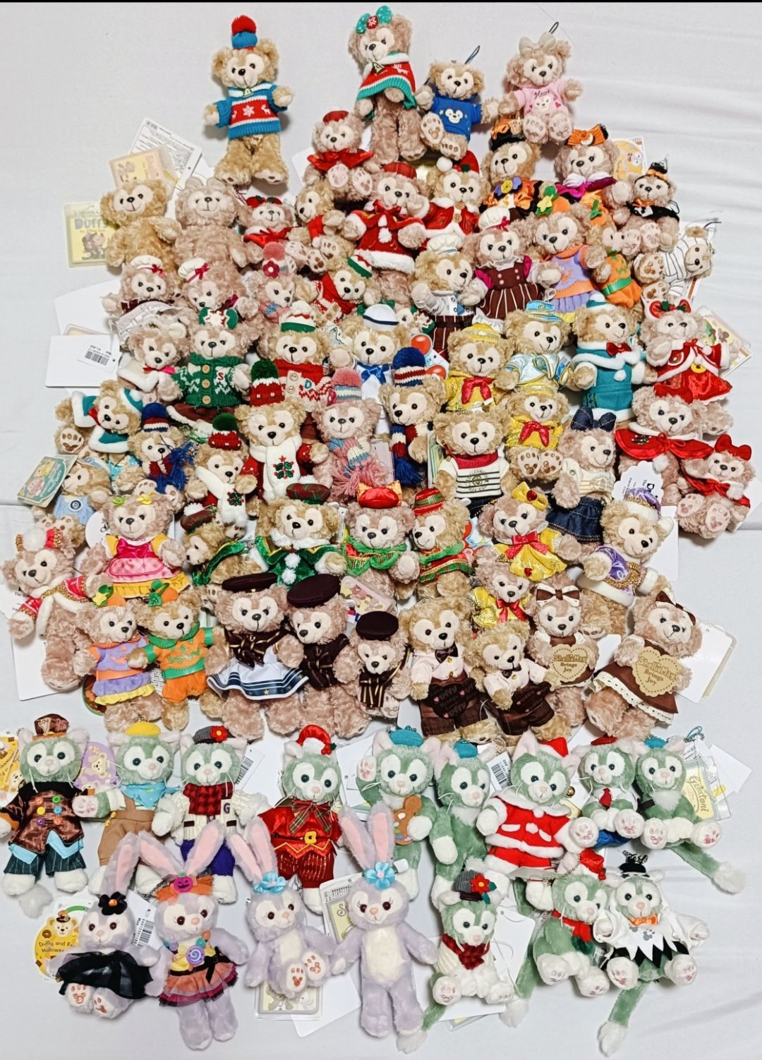 【まとめ売り】　ディズニー ダッフィー＆フレンズ ぬいぐるみキーホルダーセット ダッフィー＆フレンズ ぬいぐるみ キーホルダー 大量 まとめ売り 77体