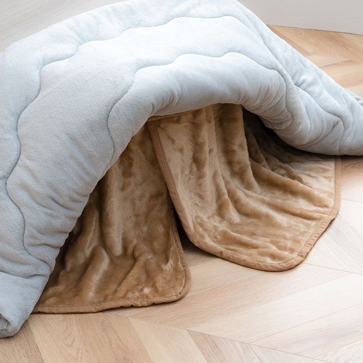 こたつ時間がもっと幸せに 洗える こたつ中掛け毛布 アクリル 円形 約90cm こたつ布団用 8,492円