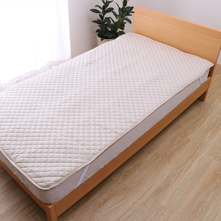 寝具 オールシーズン 快適睡眠 ベッドパッド 防水 ペット 洗える アレルプルーフ 抗菌 消臭 アレル物質吸着 洗濯機OK 四隅ゴムバンド付き ズレにくい セミダブル 1