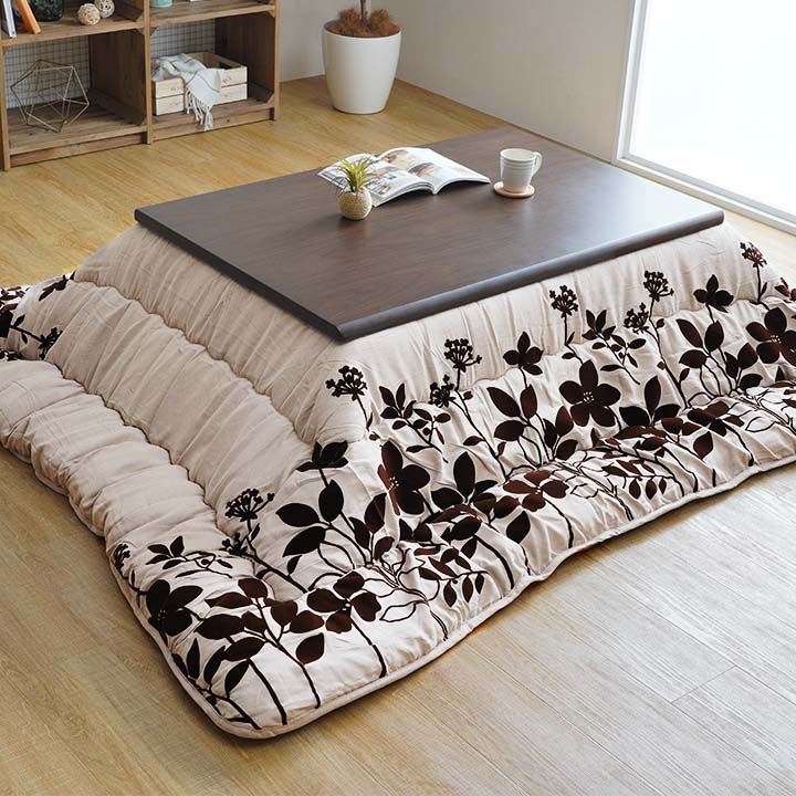 こたつ布団 正方形 モダンリーフ柄 約205×285cm 16,883円