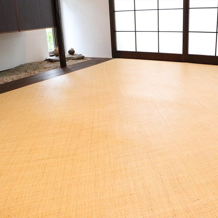 足元から、部屋の空気が変わる ラグ 約200×250cm