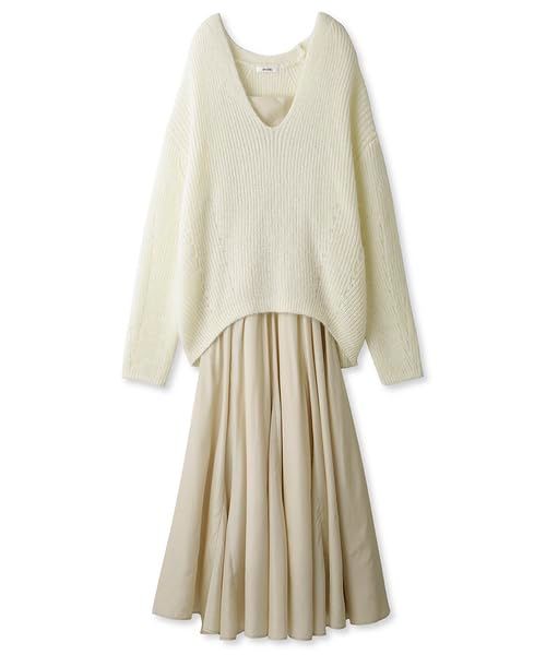 新品 深Vニットセットキャミワンピ