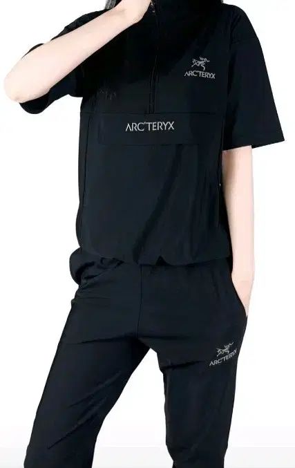 ARC'TERYX アークテリクス 半袖 ジップアップ ジョガー セット ブラック