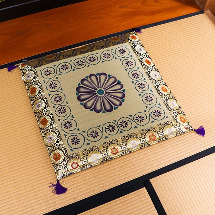座るたびほっとする一枚を 座布団 約70×70cm