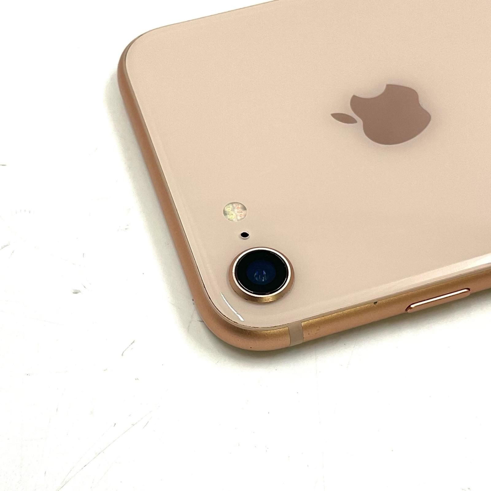 iPhone 8 64GB ゴールド docomo 美品 全額返金保証 - メルカリ