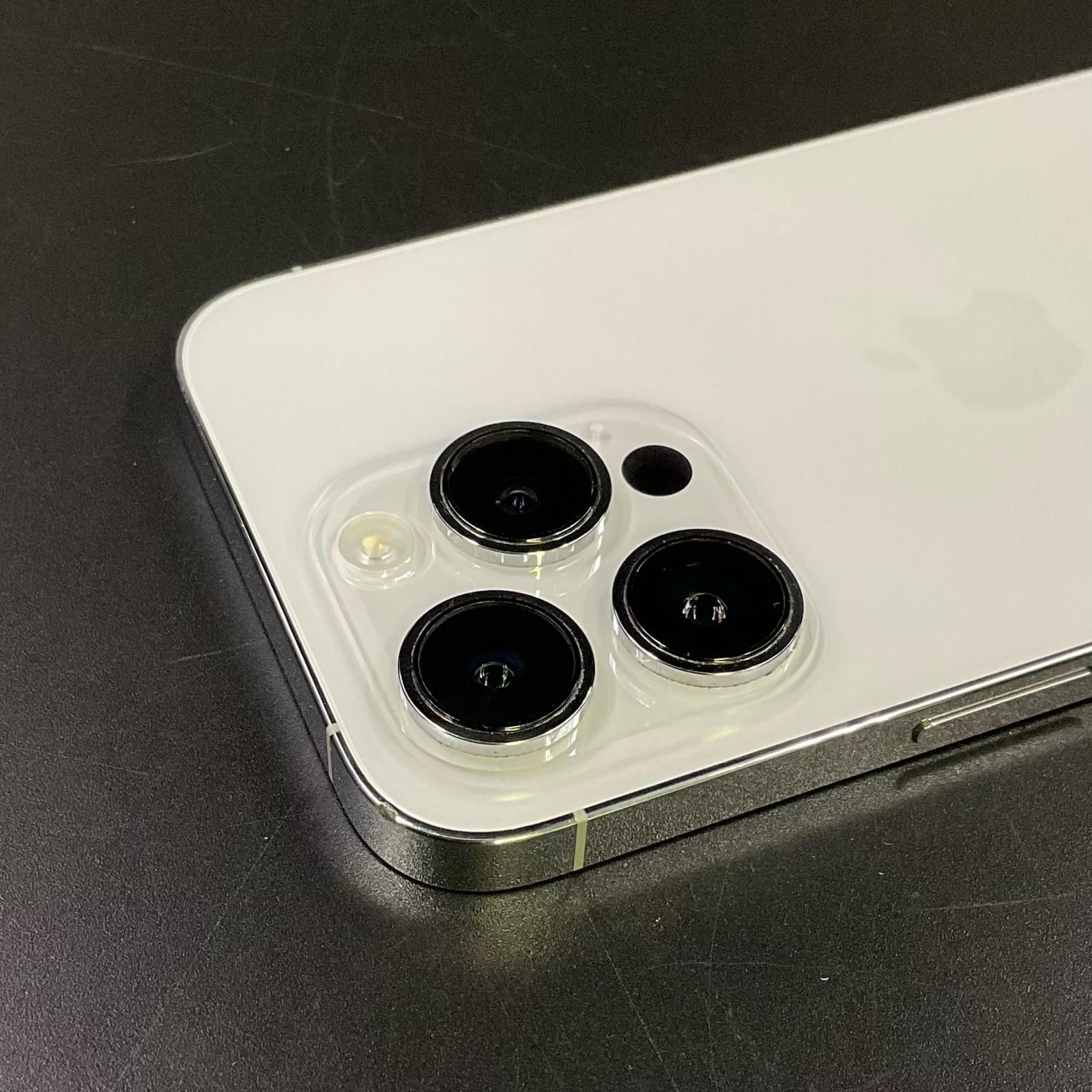 iPhone 14 Pro 256GB シルバー docomo【訳あり】 - メルカリ
