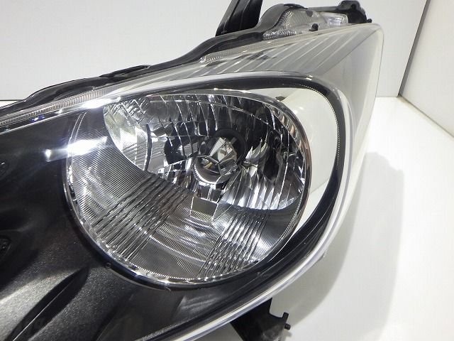 フリード ヘッドライト左右 HID GB3 GB4 前期 100-22838 33151/33101