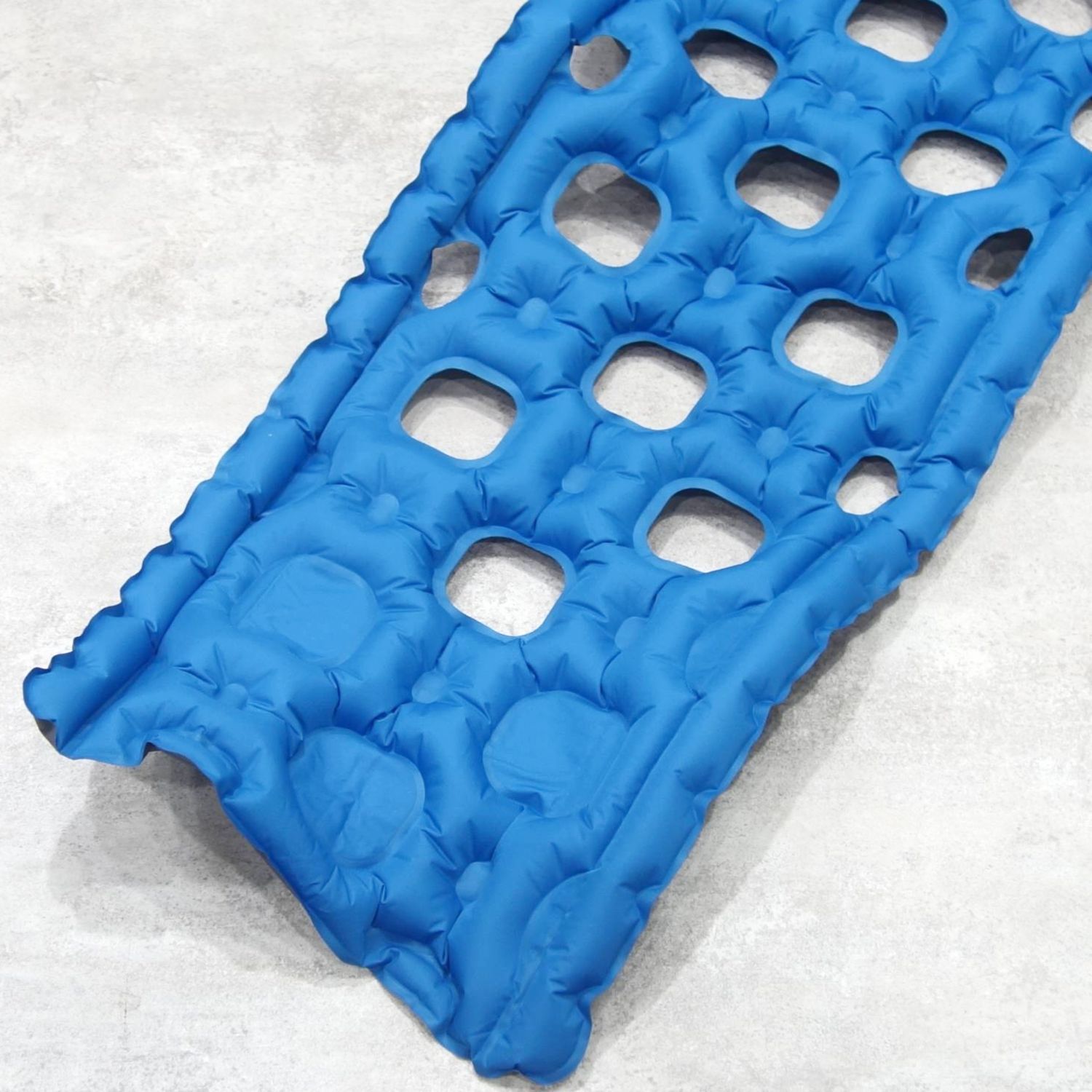 極美品 クライミット klymit Inertia Ozone スリーピング マ - メルカリ