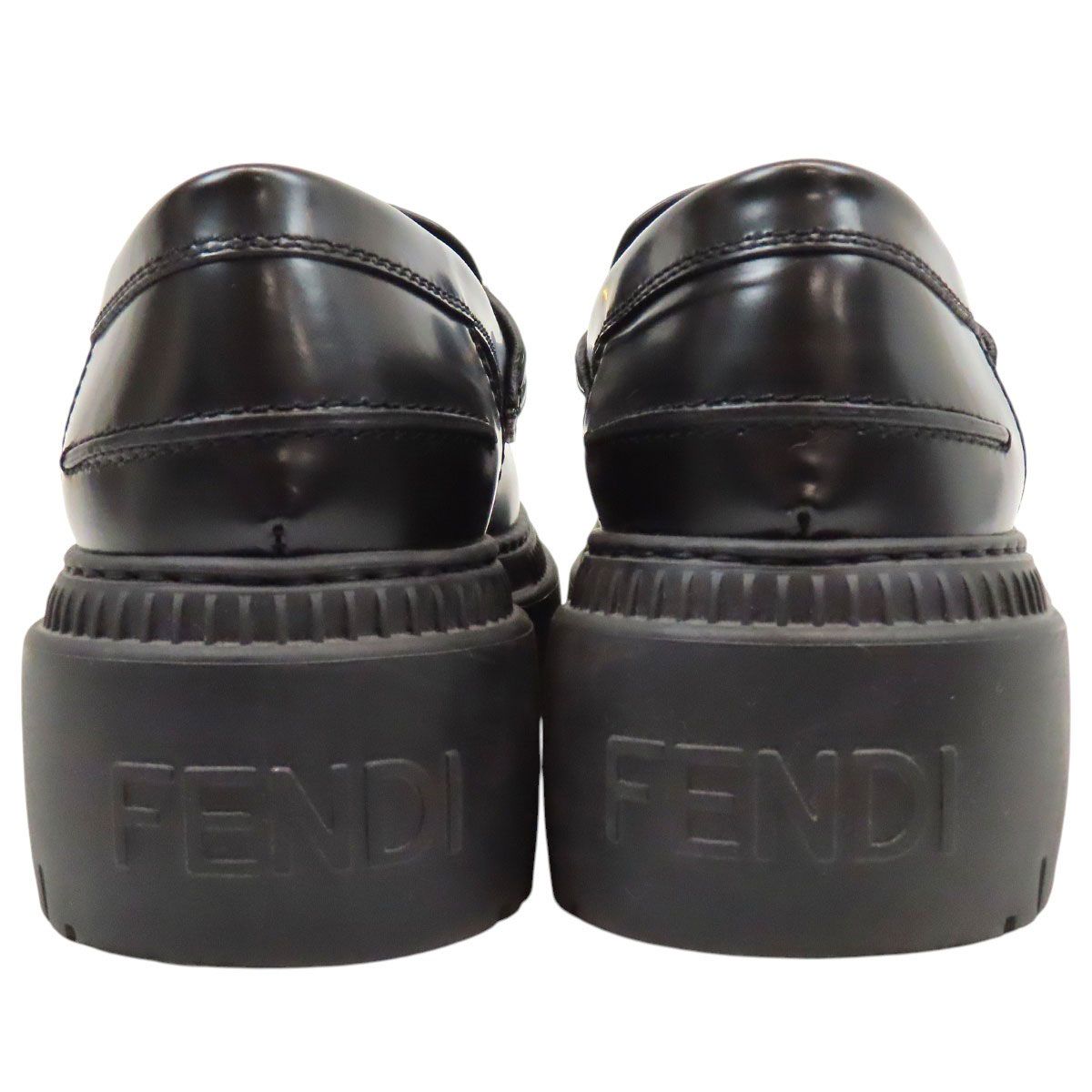 【美品】FENDI グラフィー 厚底ローファー 23cm フェンディ グラフィ ローファー レディース ブラック FENDI【中古